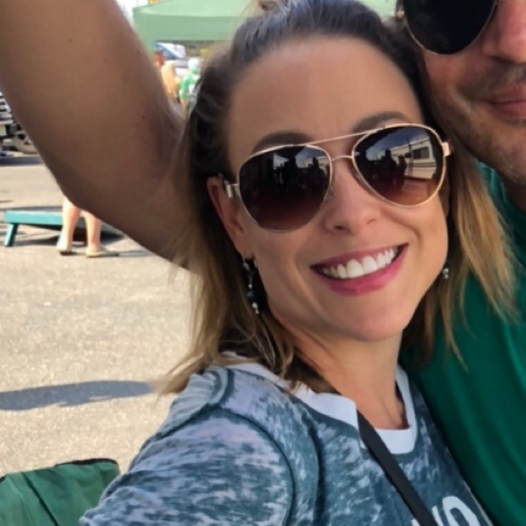 Meet your Posher, Kelly - Picture 3 of 6